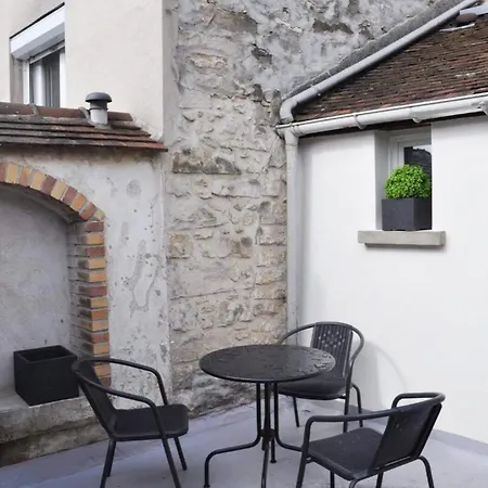 Apartman - Chez Andrea Fontainebleau